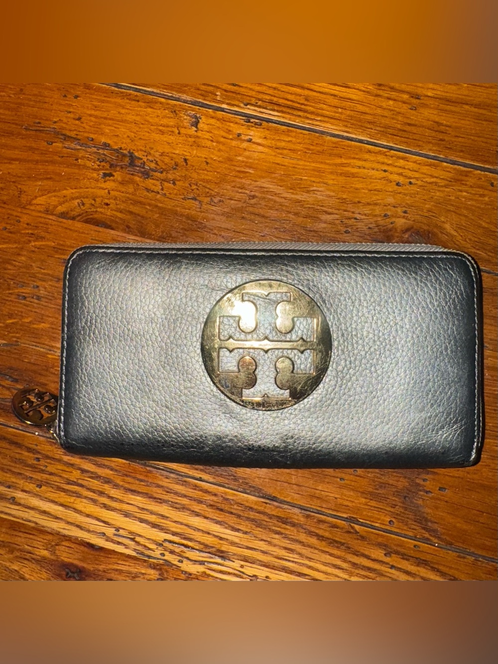 Tory Burch Gray Metallic Zip Around Full Size Wallet